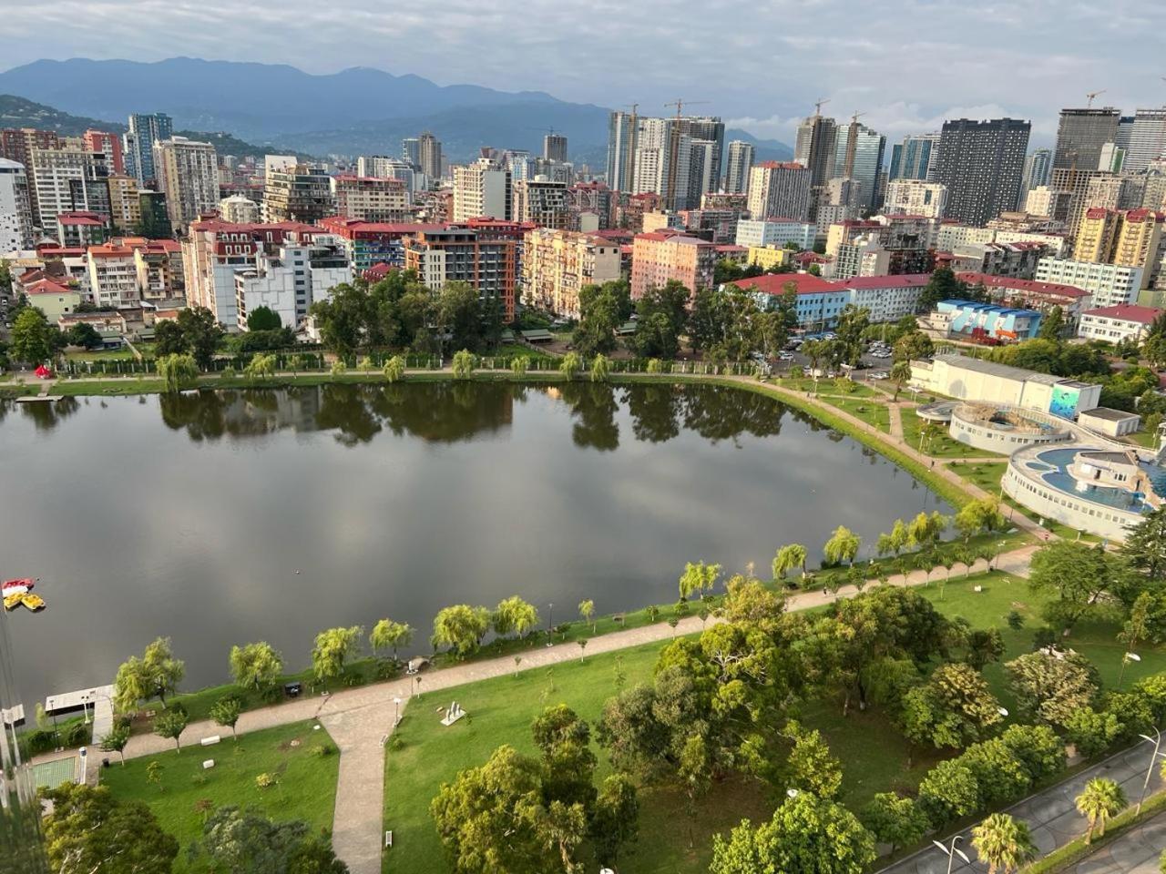 Отель Bellevue Residential Батуми Экстерьер фото