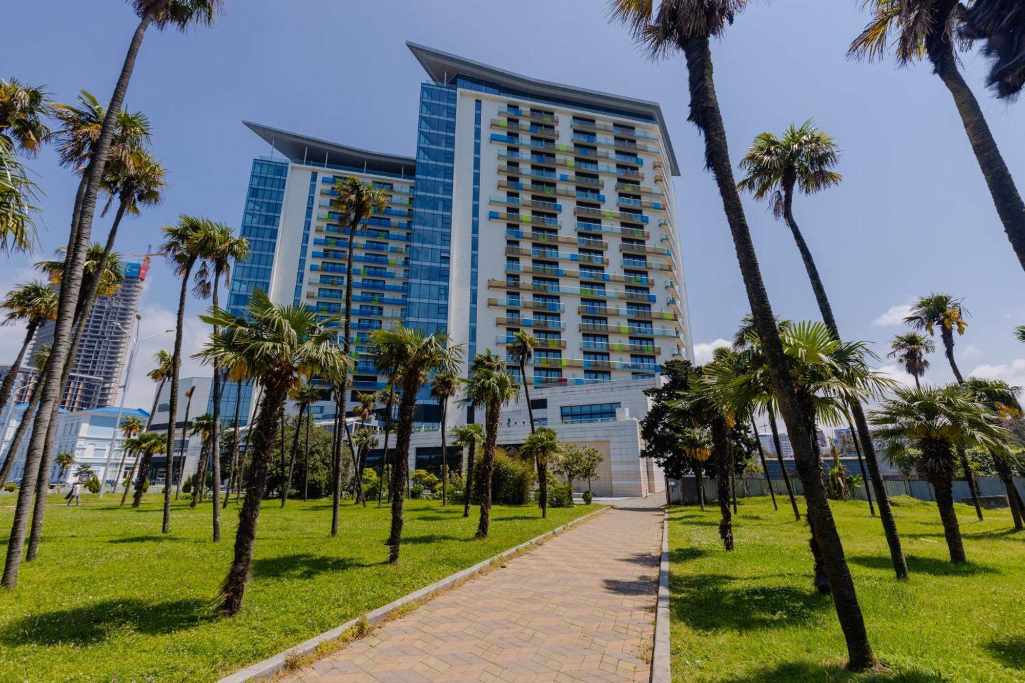 Отель Bellevue Residential Батуми Экстерьер фото
