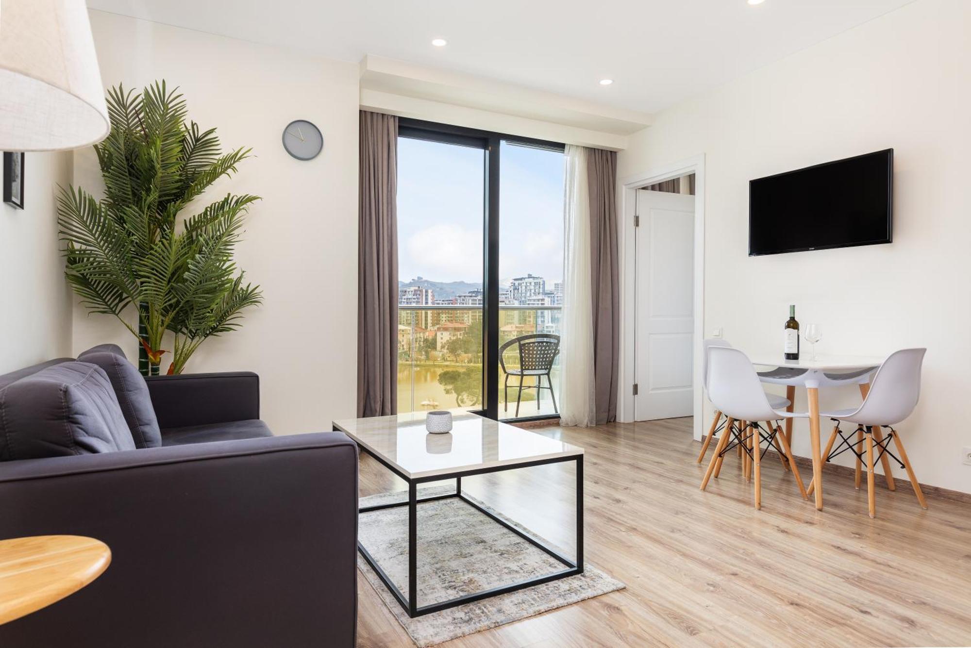 Отель Bellevue Residential Батуми Экстерьер фото
