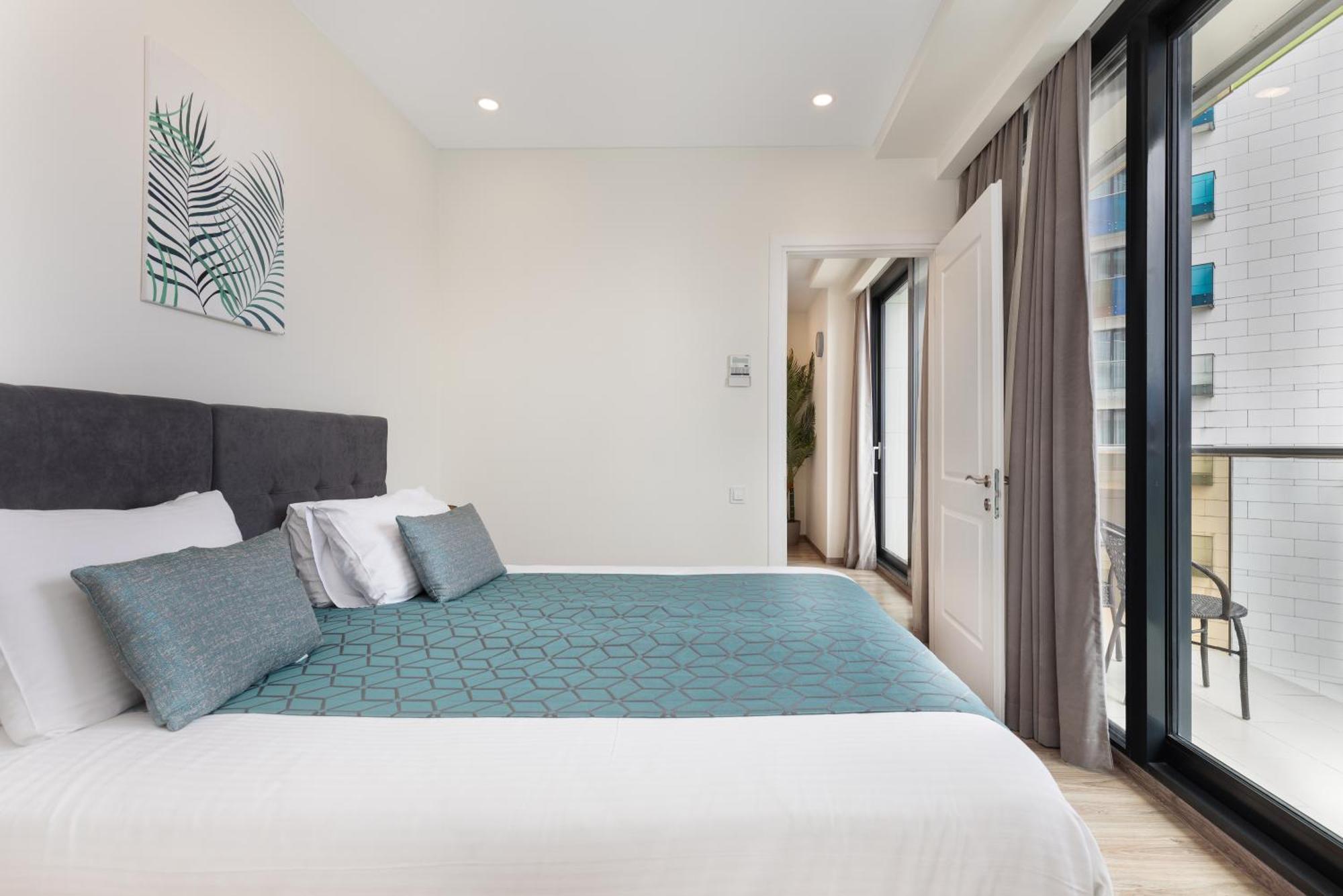 Отель Bellevue Residential Батуми Экстерьер фото