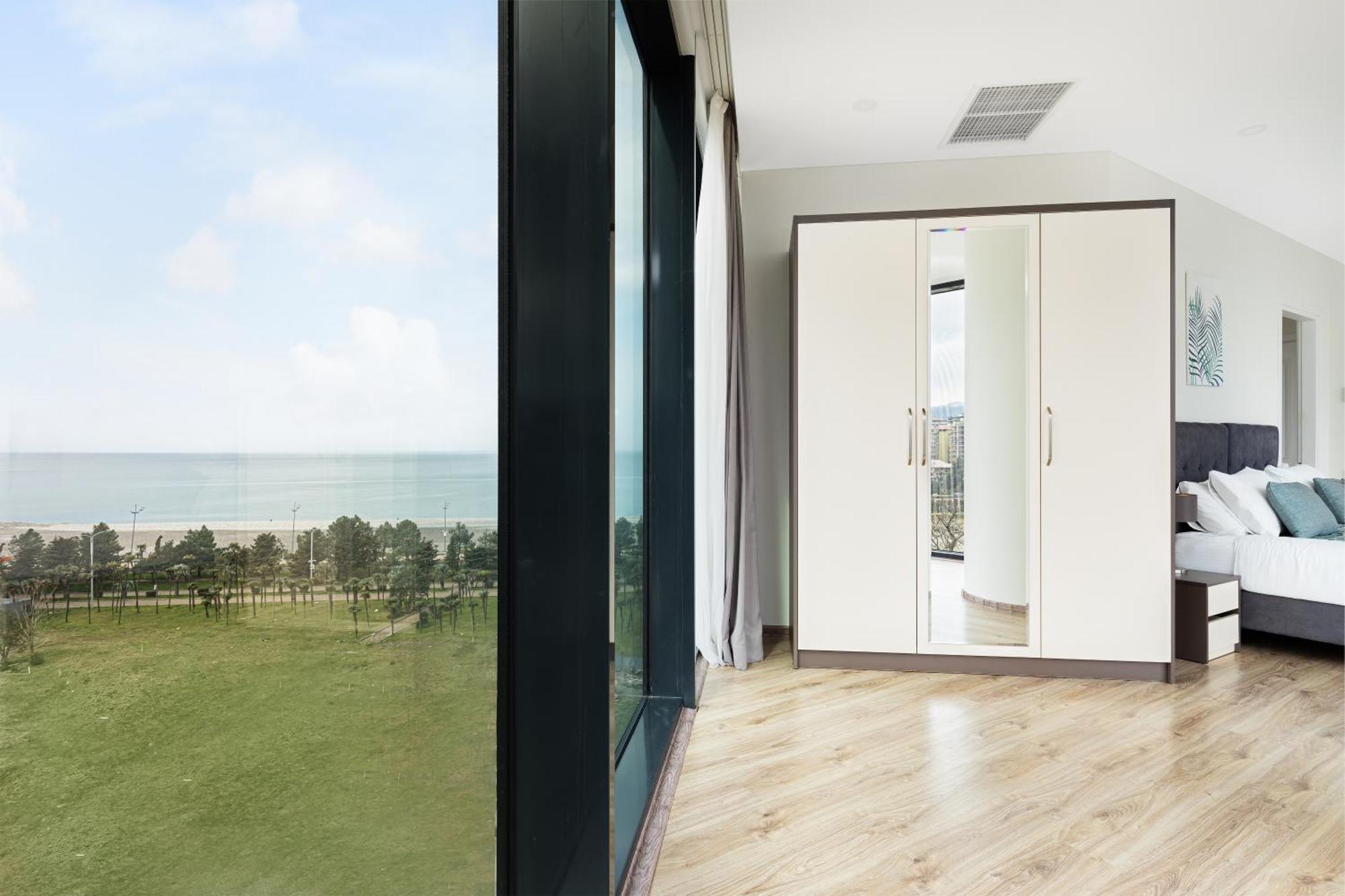 Отель Bellevue Residential Батуми Экстерьер фото