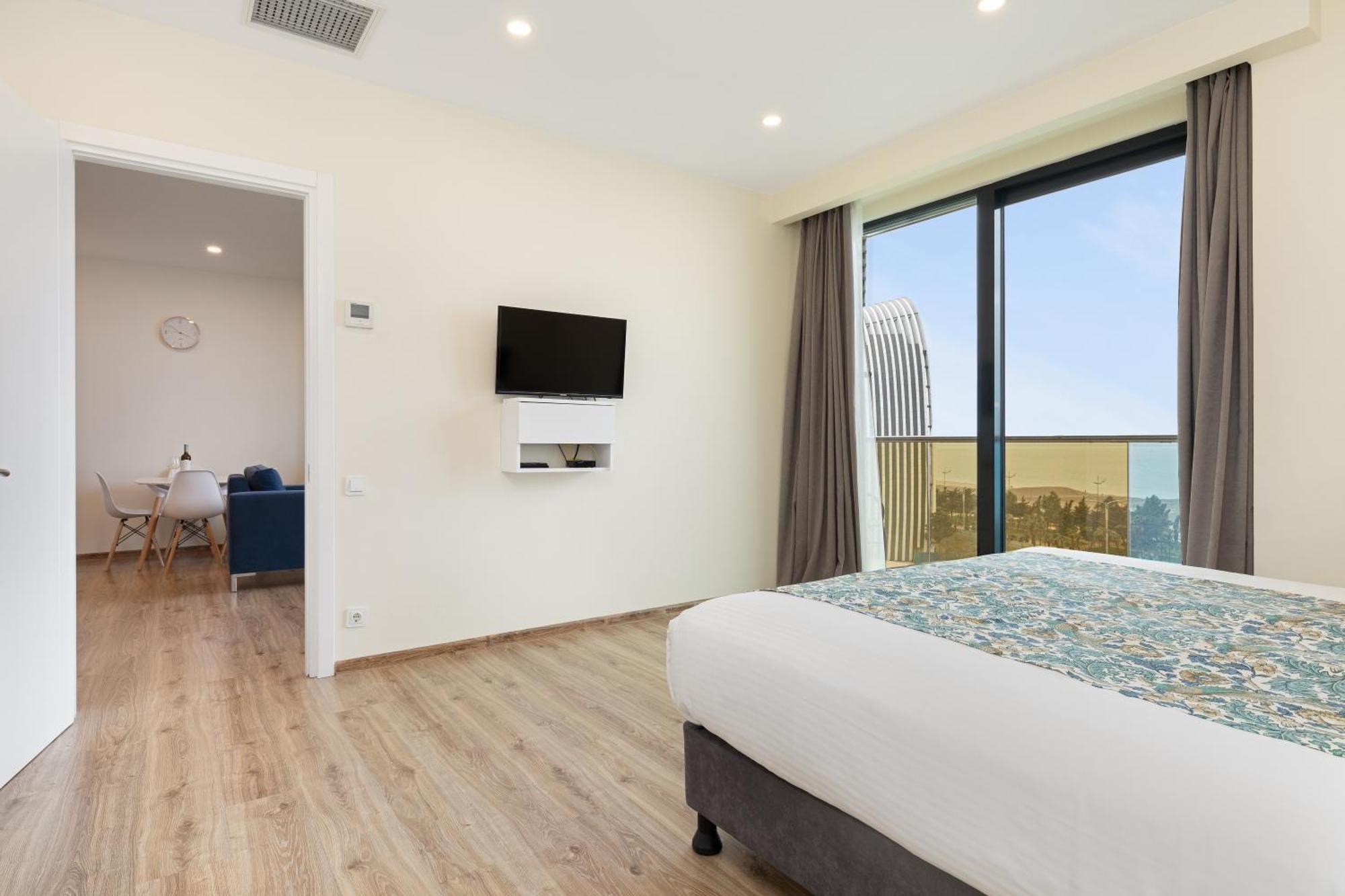 Отель Bellevue Residential Батуми Экстерьер фото